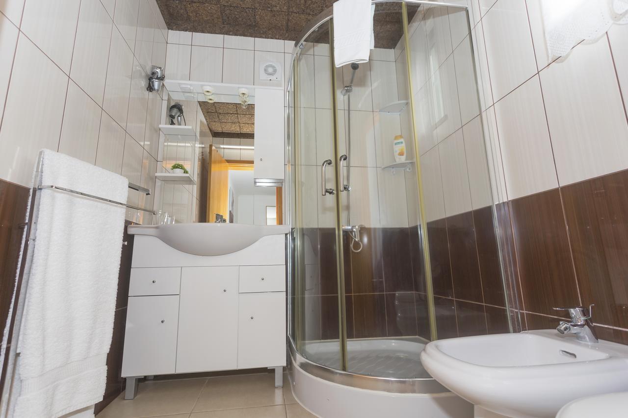 Oliveira Apartment