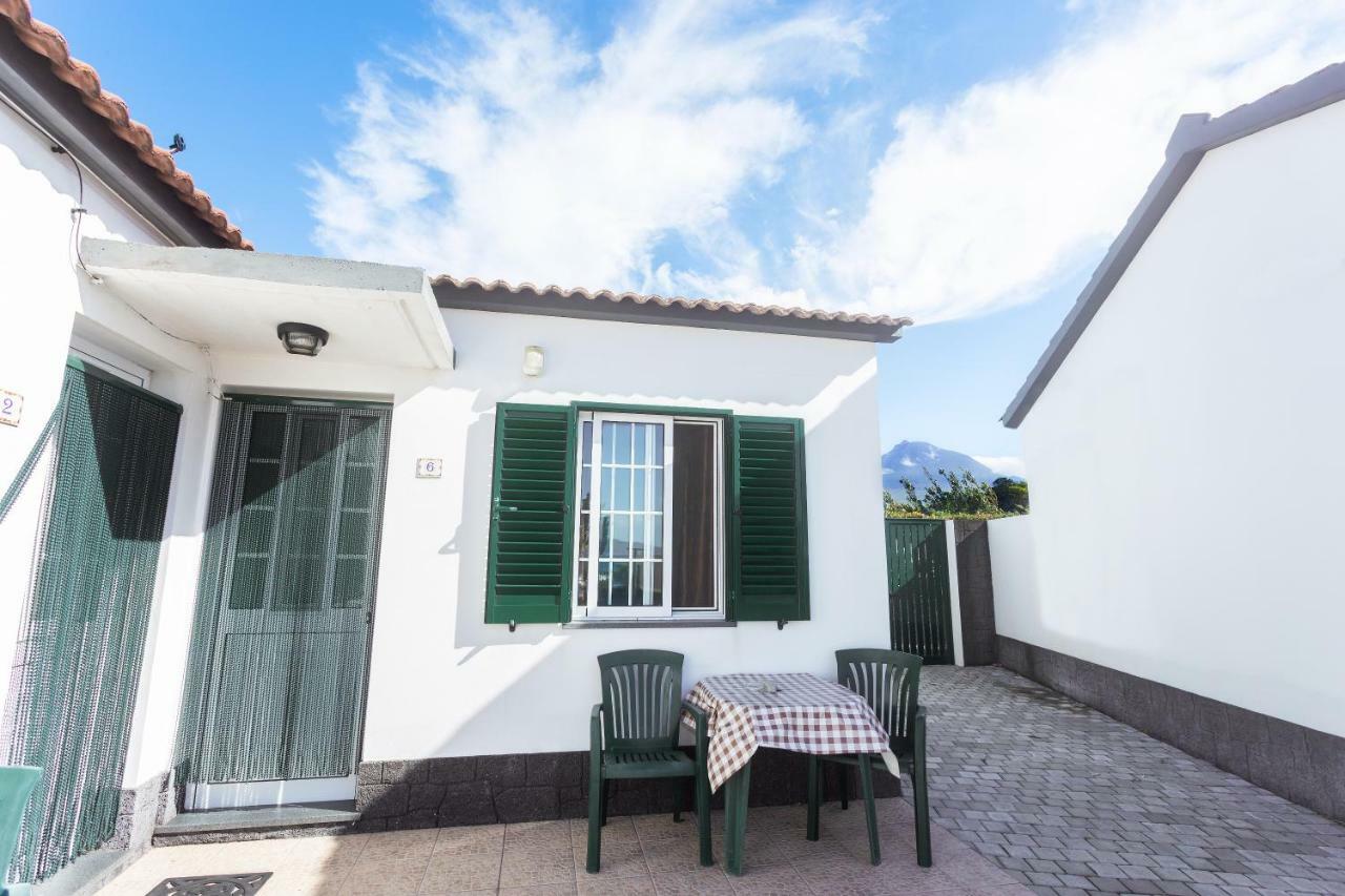 Oliveira Apartment